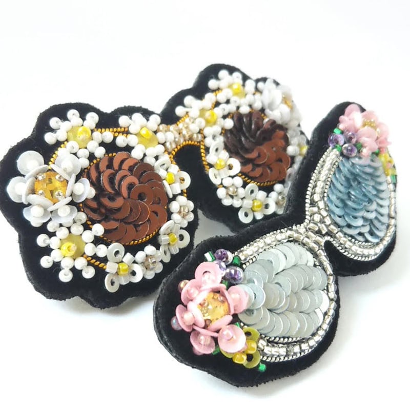 マルジェラ花ブローチフラワー