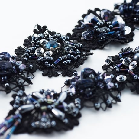 【ビーズ刺繍キット】ファインレースのラリエット　※解説動画付き