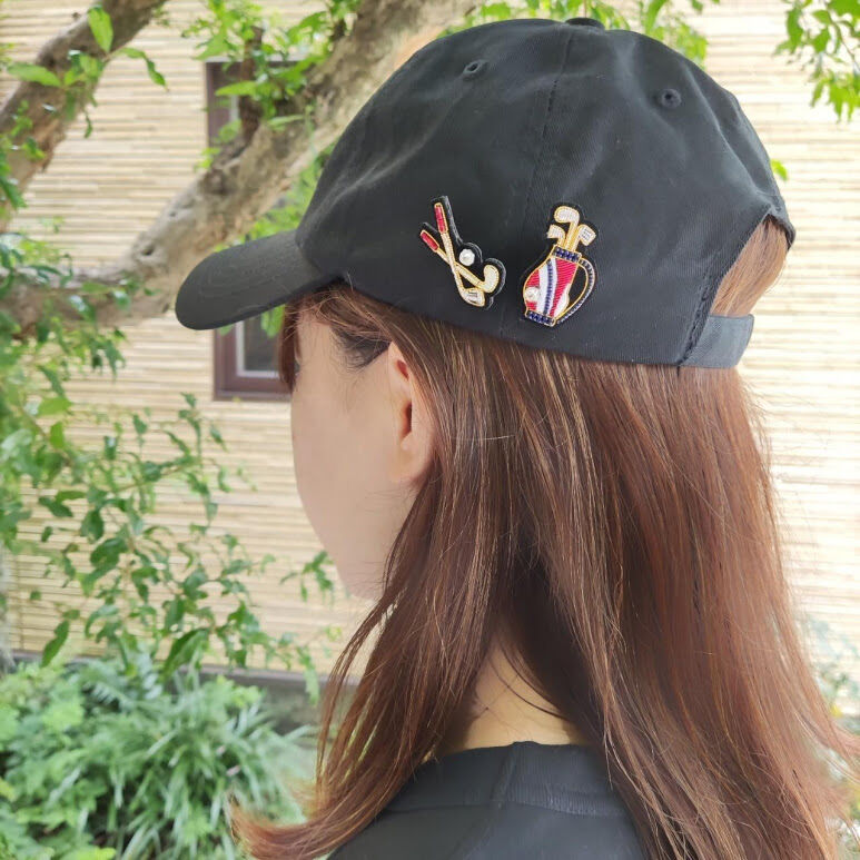 フライブローチ額入り装飾品 刺繍 アクセサリー金具 木枠ブローチ 横楕円 4.5×6.4cm 銅板付