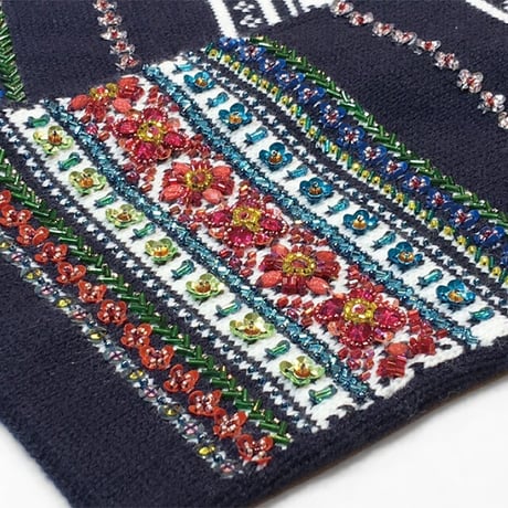 【ビーズ刺繍キット】ノルディック柄のキラキラマフラー