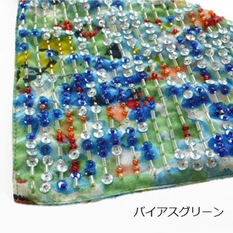 キラキラトライアングルアクセサリー