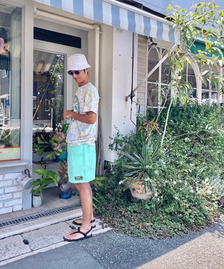 DUDE INN　"MOUNTAIN LOGO" BAGGY SHORTS