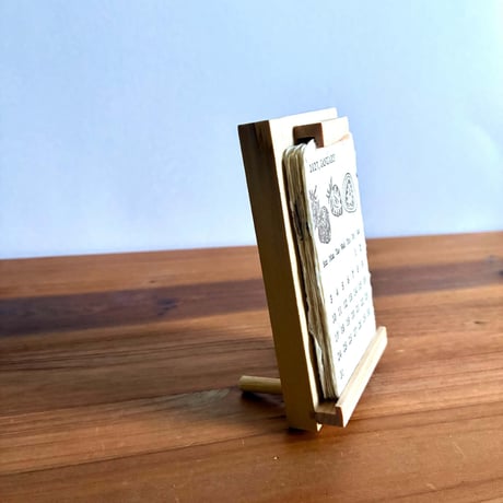 木製スタンド付 活版印刷 美濃和紙カレンダー2027 letterpress【数量限定】