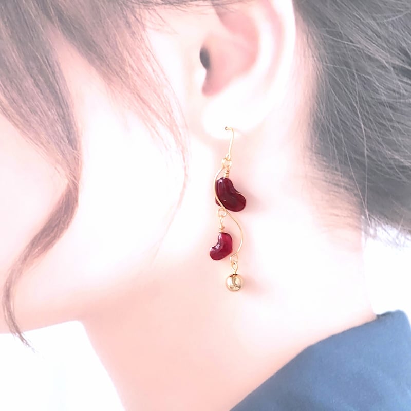 お得なセット】赤いハートのブレスレットセット（ブレスレットとハート
