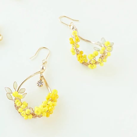 ミモザのレモンフープ・ピアス/イヤリング