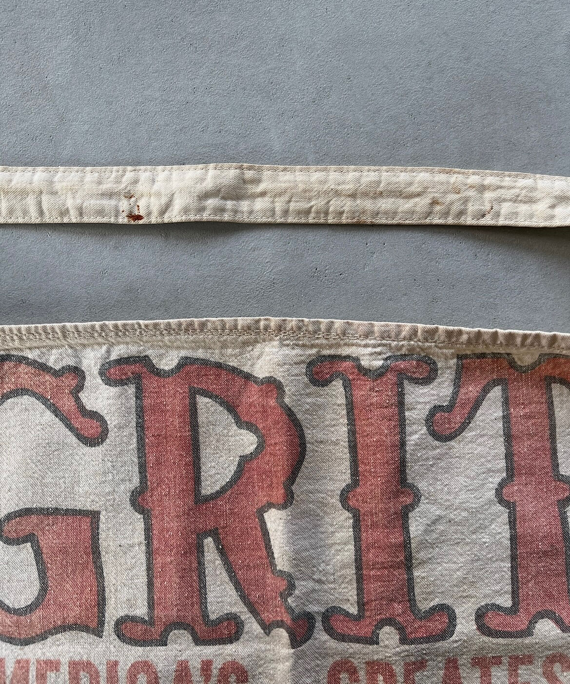 vintage GRIT newspaper bag | Fermé