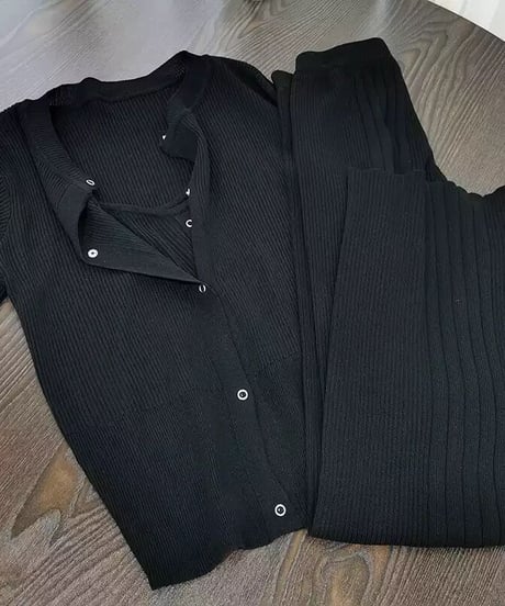 3点セットアップ　2色展開