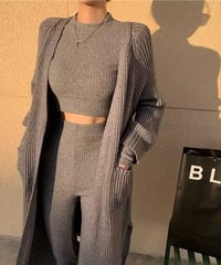 カーディガン付きセットアップ　2色展開