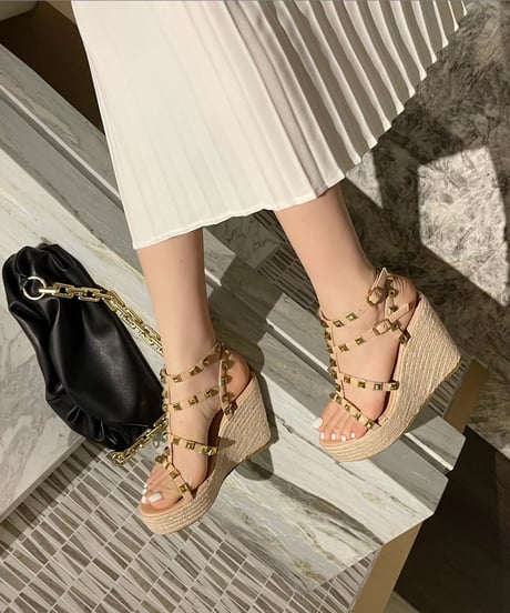即納♡ウエッジソールサンダル　2色展開