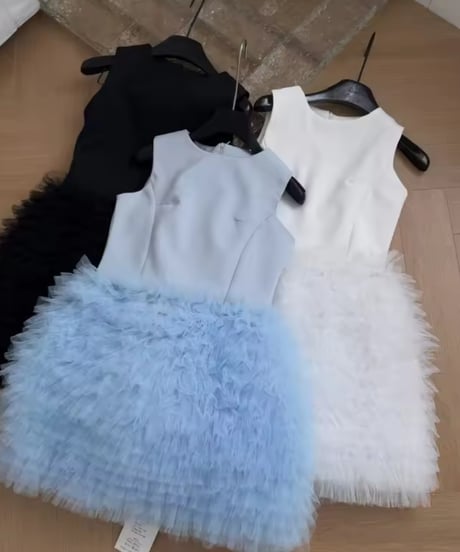 フリルミニワンピース　3色展開