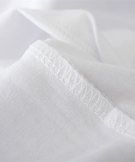 VOGUEロゴTシャツ 2色展開