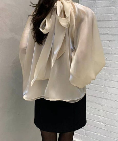 バックレースアップブラウス　3色展開