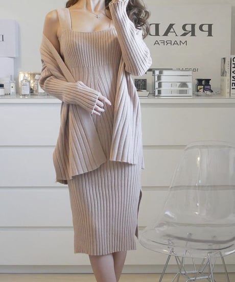 カーディガン付きスリットワンピース 2色展開