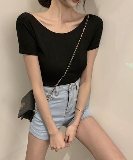 バックオープンTシャツ　2色展開
