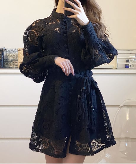 ランタン刺繍レースワンピース　2色展開