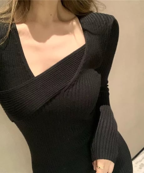 デザインニットワンピース　3色展開