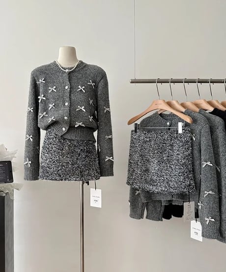 リボンカーデセットアップ　2色展開