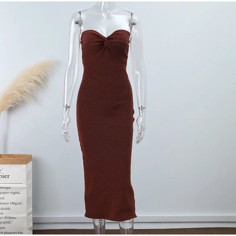 エルマンノシェルビーノの茶系ベアトップワンピース ハイゲージ編み長袖ニットワンピース ブラウン – [公式]SAISON