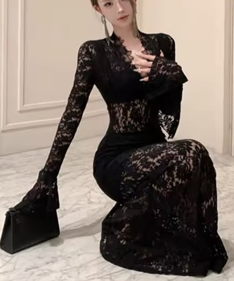 ロングスリーブレースワンピース