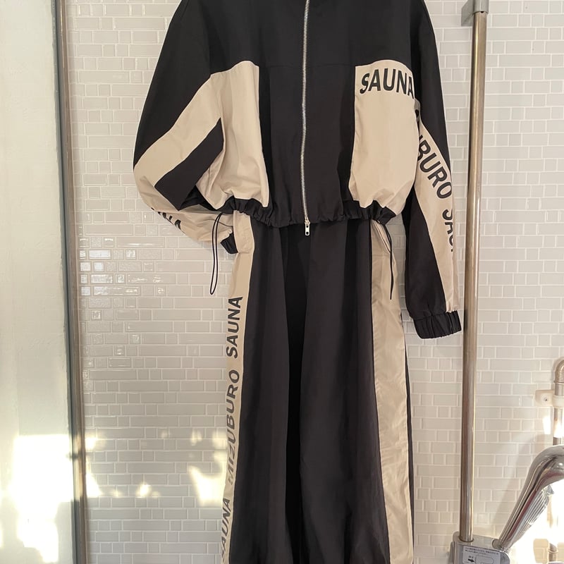 カラーブロックセットアップ（ブラック×生成） | sauna line