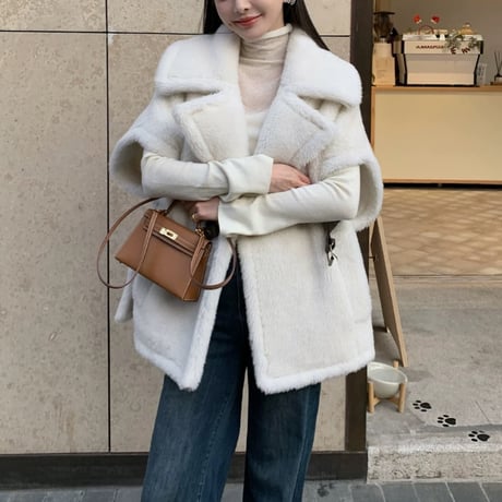 CATEGORY outer | Daisy