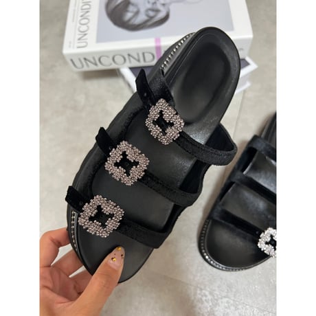 velours bijou sandal