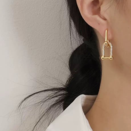 ストーンゴールドピアス