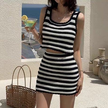 Monochrome Border Knit Set-Up