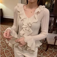 Soft Frill Slim Knit Top