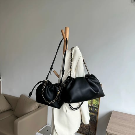 本革2sizeチェーンbag