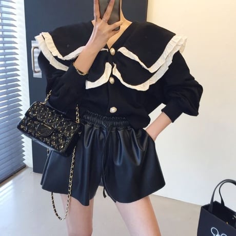 PUレザーショートパンツ
