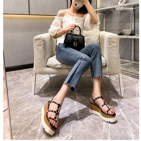 Eclat Stud Platform Sandals