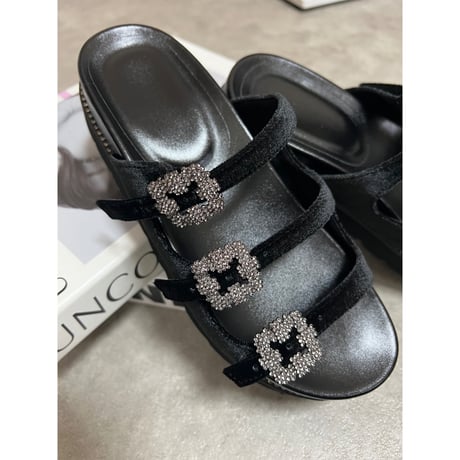 velours bijou sandal