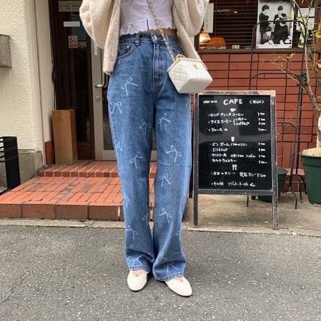 リボンモチーフパンツ
