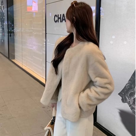 CATEGORY coat | Daisy