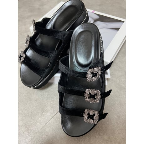 velours bijou sandal