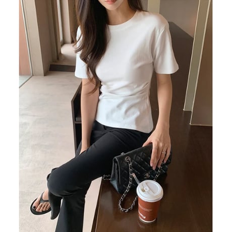 Curve Fit Gather T-Shirt