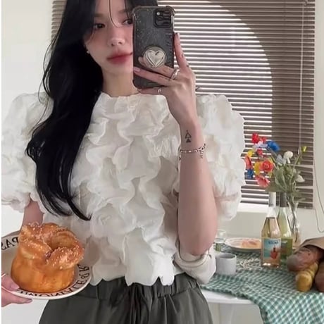 CATEGORY tops | Daisy CATEGORY tops | Daisy