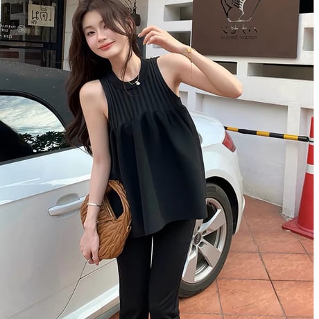 Pleated Flare Sleeveless Tunic Top