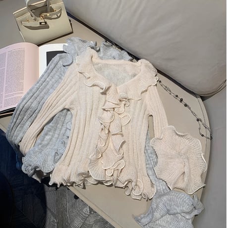 Soft Frill Slim Knit Top