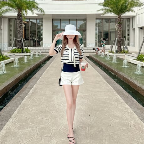 4color High-Waist Flare Shorts