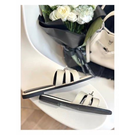 Éclat Belt Flat Sandals