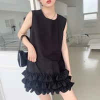 裾フリルミニワンピース
