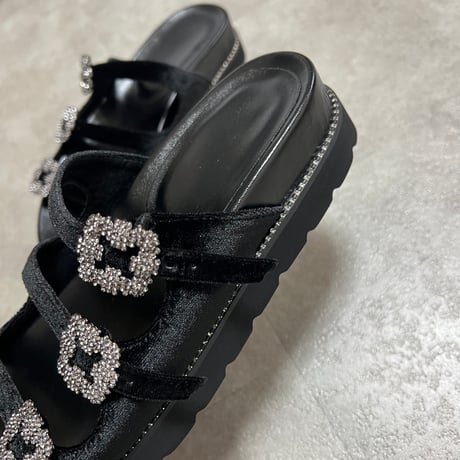 velours bijou sandal