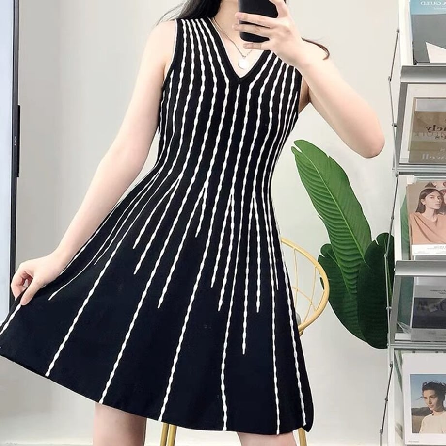 60b313957c42ee2061785ee2