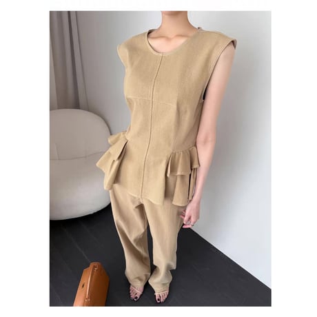 Peplum Line Relax Setup