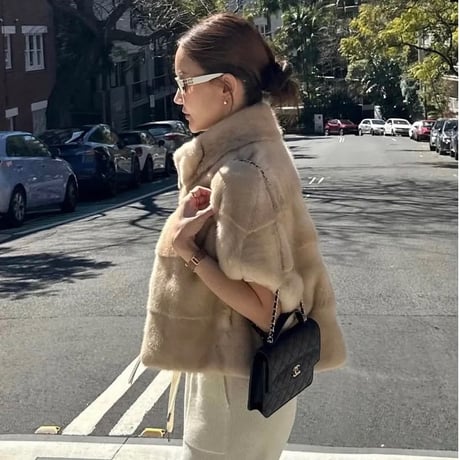 CATEGORY outer | Daisy