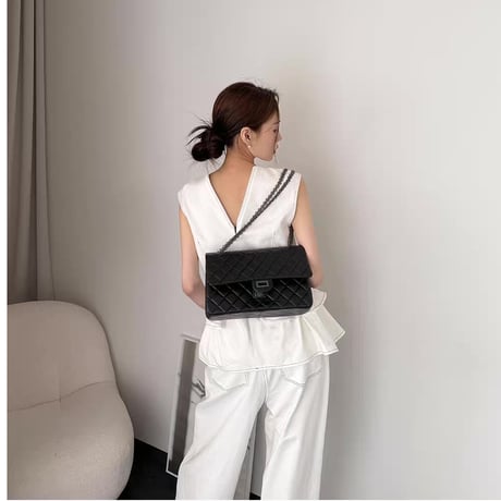 Peplum Line Relax Setup