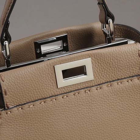 牛革ハンドbag