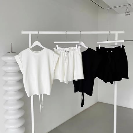 back ribbonAiry Lounge Set Up
